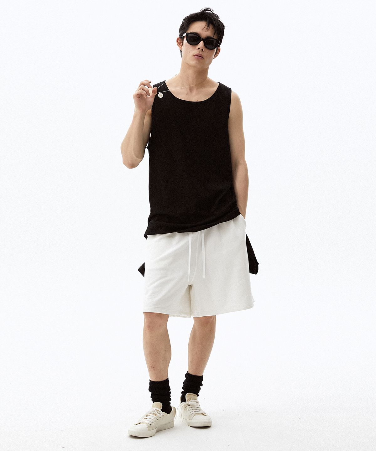 하이투(HYIIⁿ) UNISEX 칼라블럭 웨이스트밴드 스웻쇼츠 [오프 화이트]
