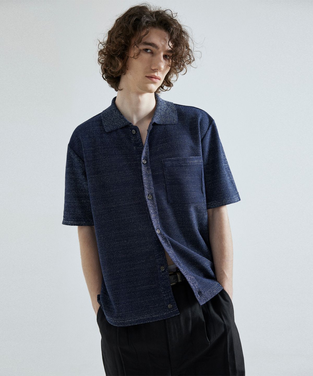 왓에버위원트(WHATEVERWEWANT) METALLIC SHIRT KNIT [NAVY]