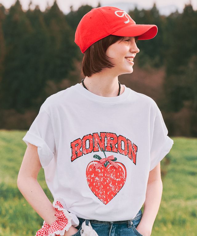 MUSINSA | RONRON STRAWBERRY RIBBON BASIC FIT T SHIRT WHITE RED