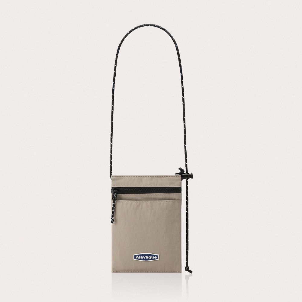 ALAVAGUE☆ LA PLATA BAG MINI _3COLOR★韓国人気★ ALAVAGUE☆ LA PLATA BAG MINI _3COLOR☆韓国人気☆ (ショルダー