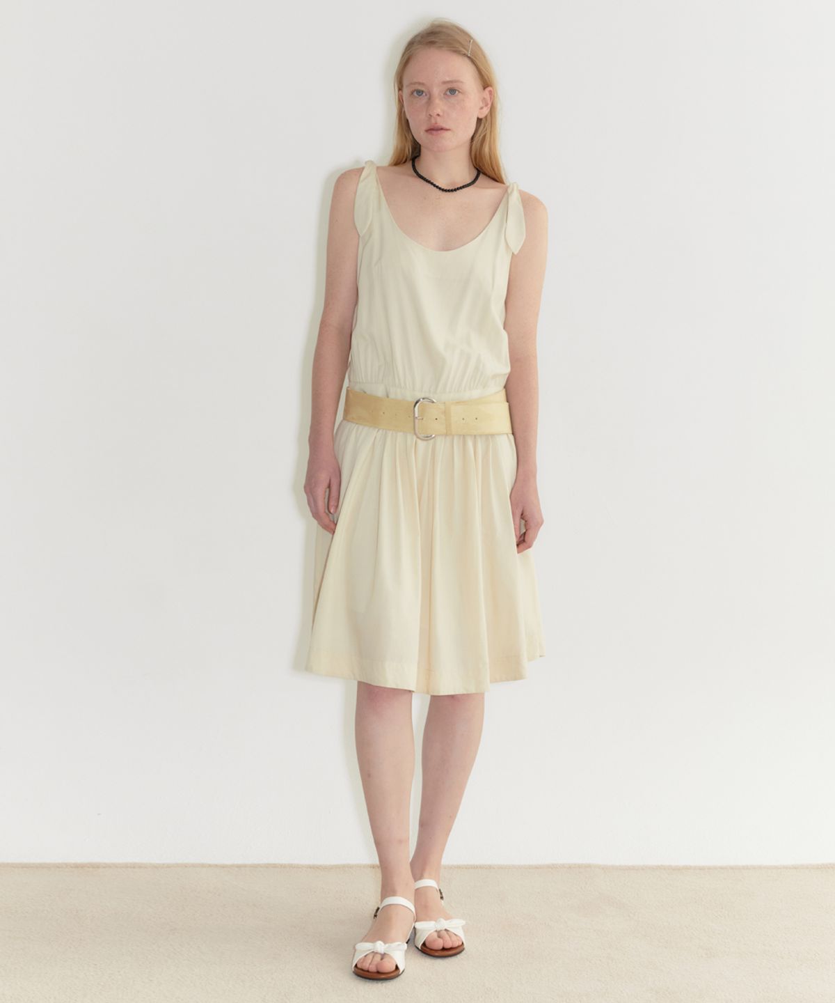 시눈(SINOON) Rabbit Tie Dress (Beige)