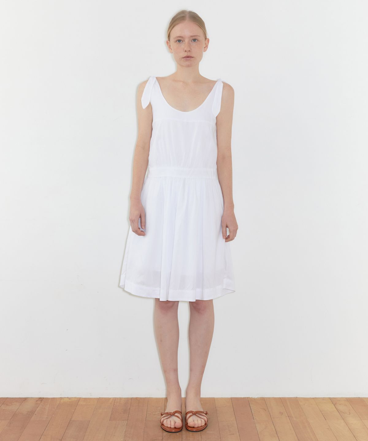 시눈(SINOON) Rabbit Tie Dress (White)
