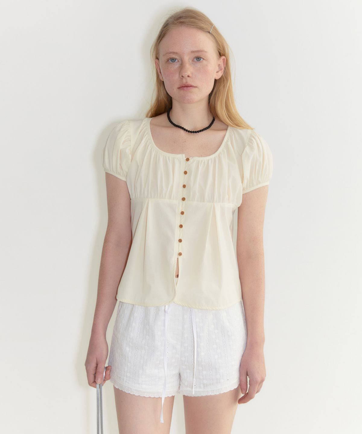 시눈(SINOON) Shirring Puff Blouse (Butter)