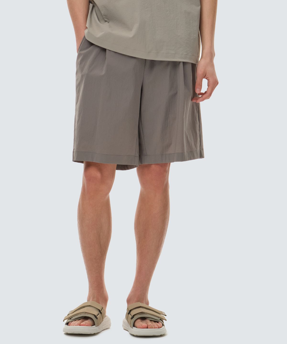 스노우피크 어패럴(SNOWPEAK APPAREL) 루트 버뮤다 와이드 반바지 Dark Khaki (S24MURHP68)