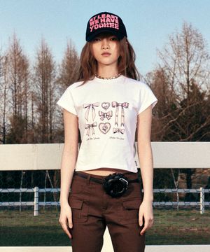RIBBON GRAPHIC CROP T-SHIRTS WHITE