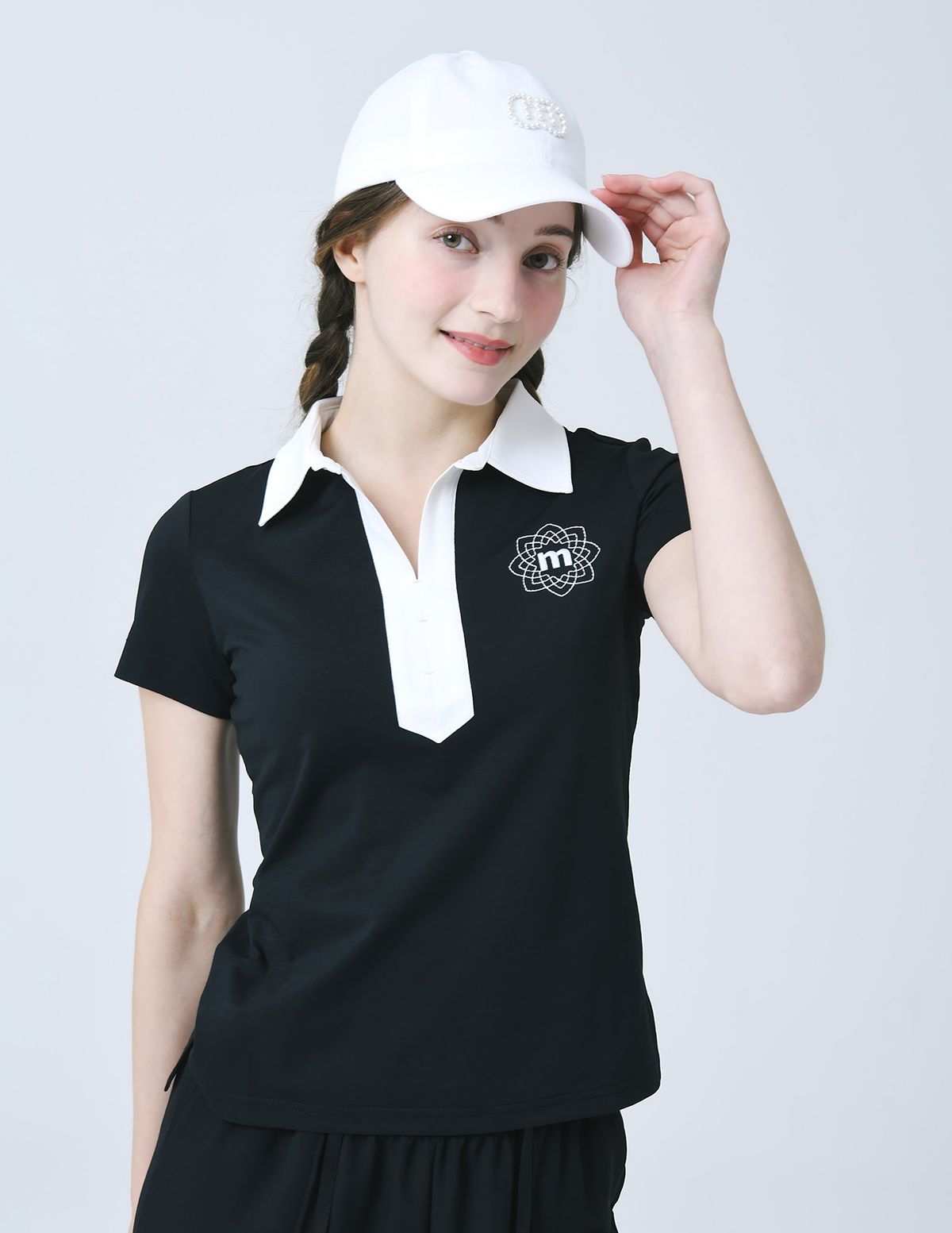 두유노우엠씨(DOYOUKNOWMC) 배색 셔츠 카라 오픈넥 기능성 소재 블랙  반팔 티셔츠
