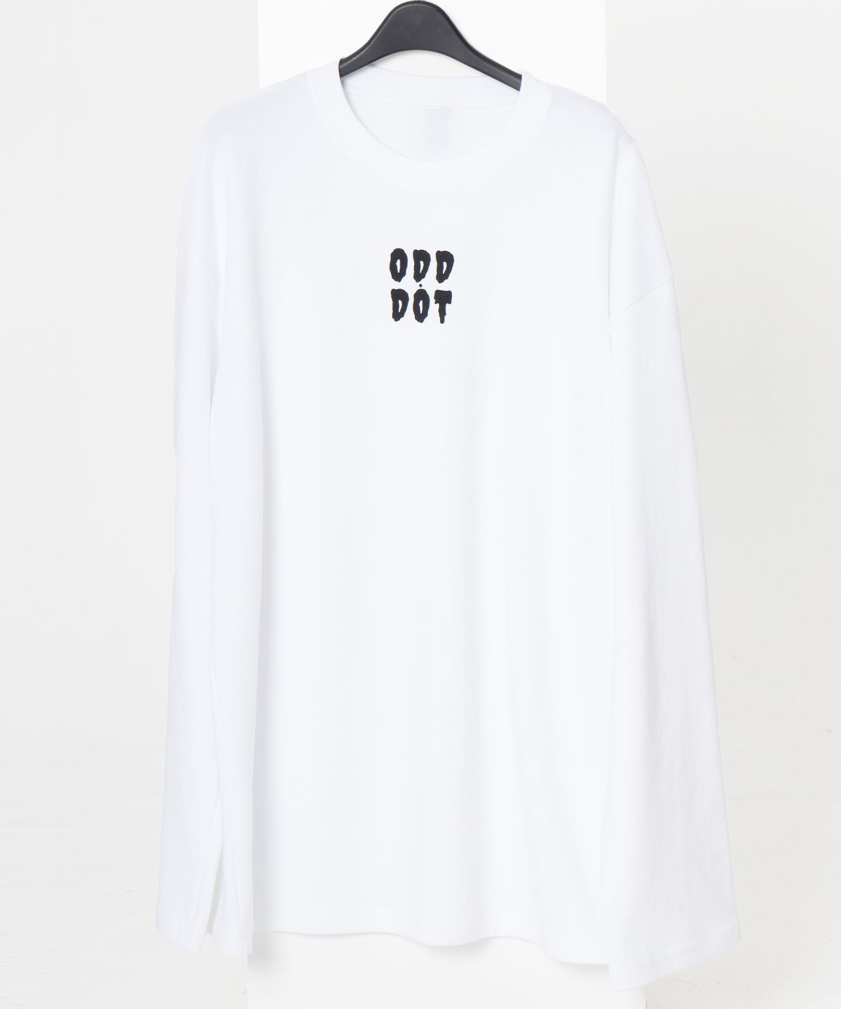 오드닷(ODD DOT) 오드 빅 로고 롱슬리브_화이트