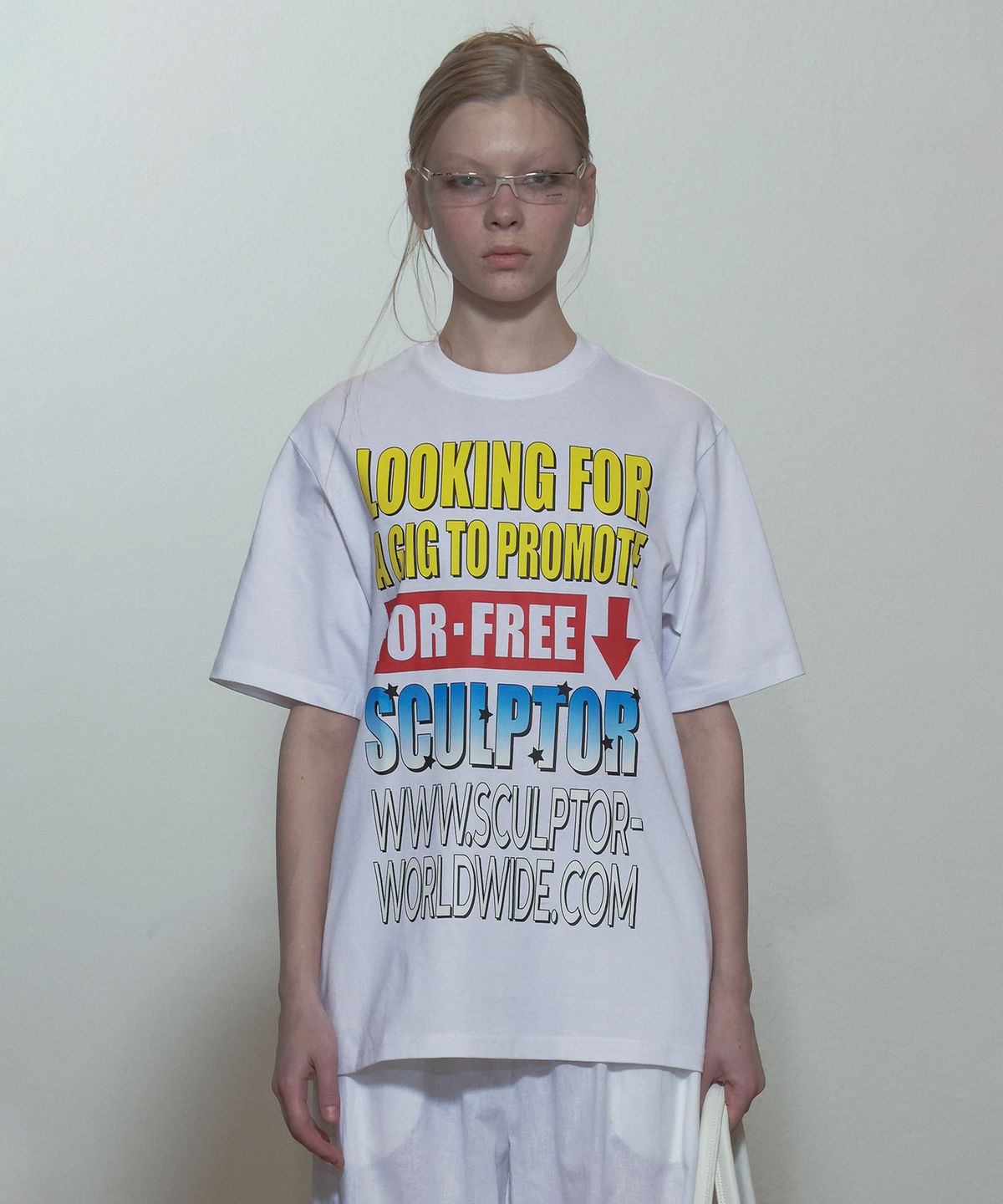 스컬프터(SCULPTOR) Looking for free Tee White