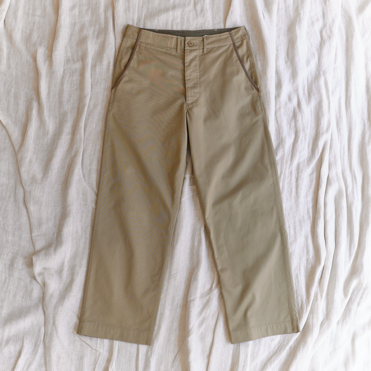 본로우(BONRROW) Leather Mix Chino_Khaki