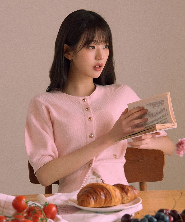 [장원영 pick] VOLUME SLEEVE HALF CARDIGAN PINK