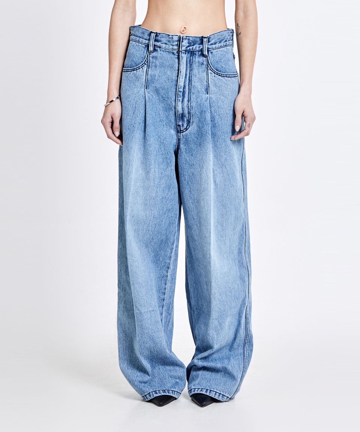 51퍼센트 포 우먼(51PERCENT FOR WOMAN) Boyfriend denim highwaist pants - Light Blue(woman)