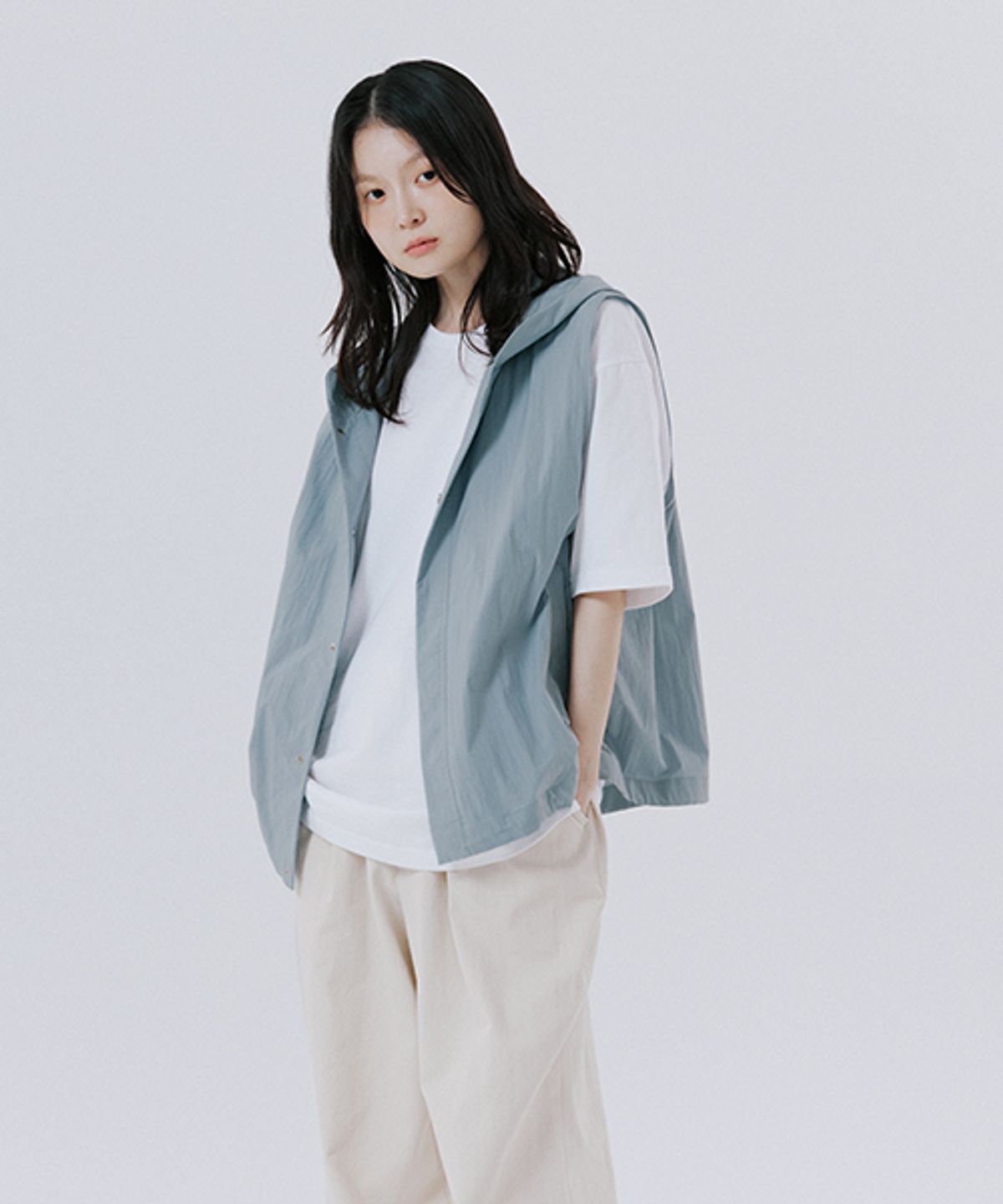 말렌(MALEN) 유니섹스 후드 베스트 소라