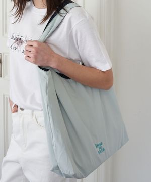방수) Reversible shoulder bag_ Mint+Navy