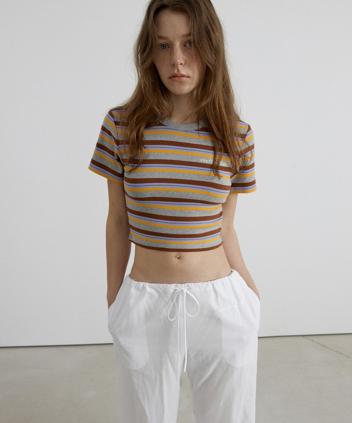 오버듀플레어(OVERDUEFLAIR) STRIPE CROP T-SHIRT_MELANGE GREY