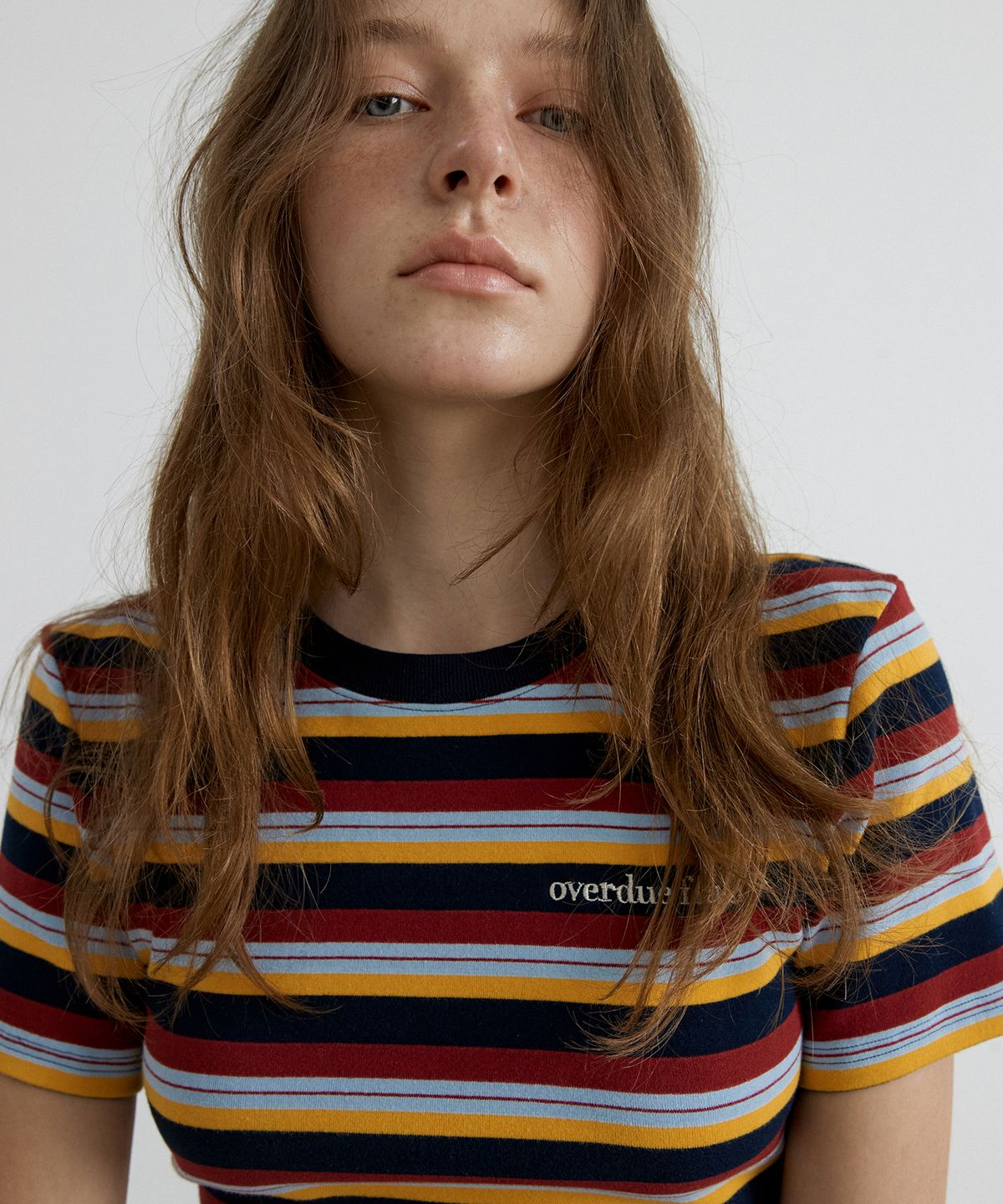 오버듀플레어(OVERDUEFLAIR) STRIPE CROP T-SHIRT_NAVY