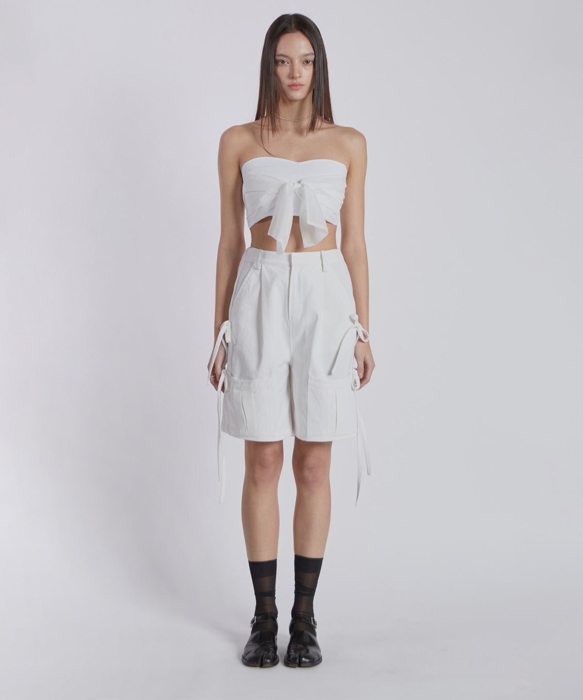 진주유즈(JINJUSE) STRAP POCKET BERMUDA PANTS[WHITE]