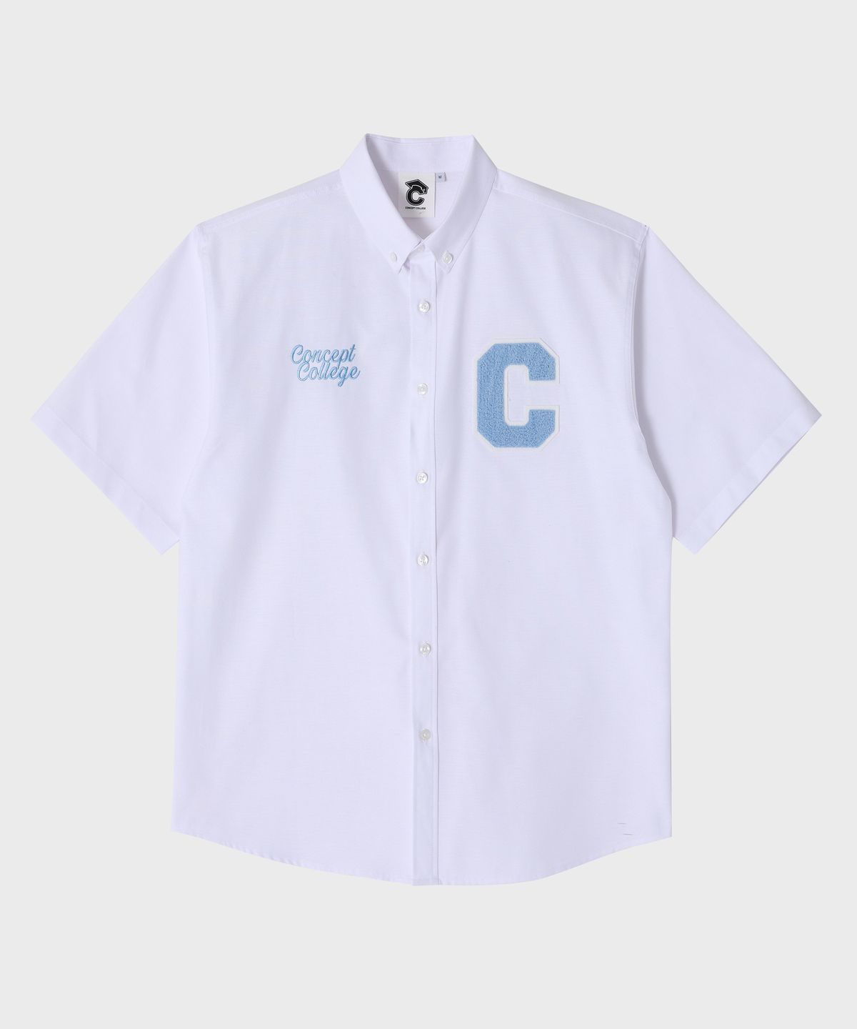 컨셉트컬리지(CONCEPTCOLLEGE) 스카이블루 C 패치 화이트 옥스퍼드 반팔 셔츠 [남녀공용]
