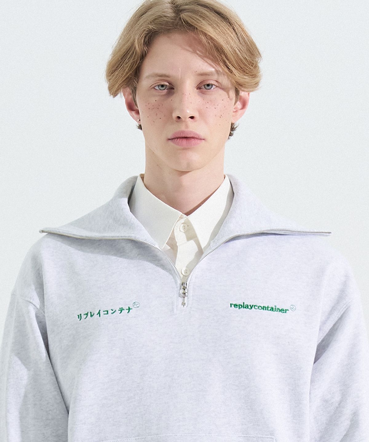 리플레이컨테이너(REPLAY CONTAINER) double logo long half zipup mtm (white melange)