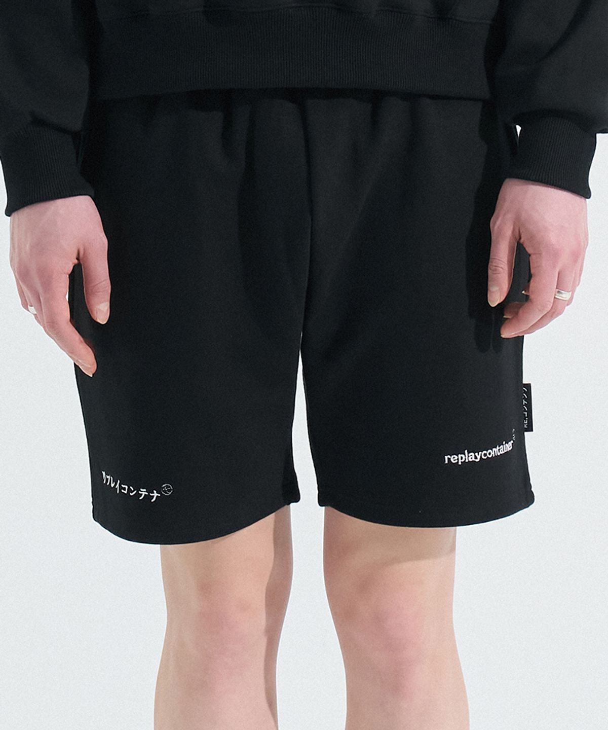 리플레이컨테이너(REPLAY CONTAINER) double logo sweat shorts (black)