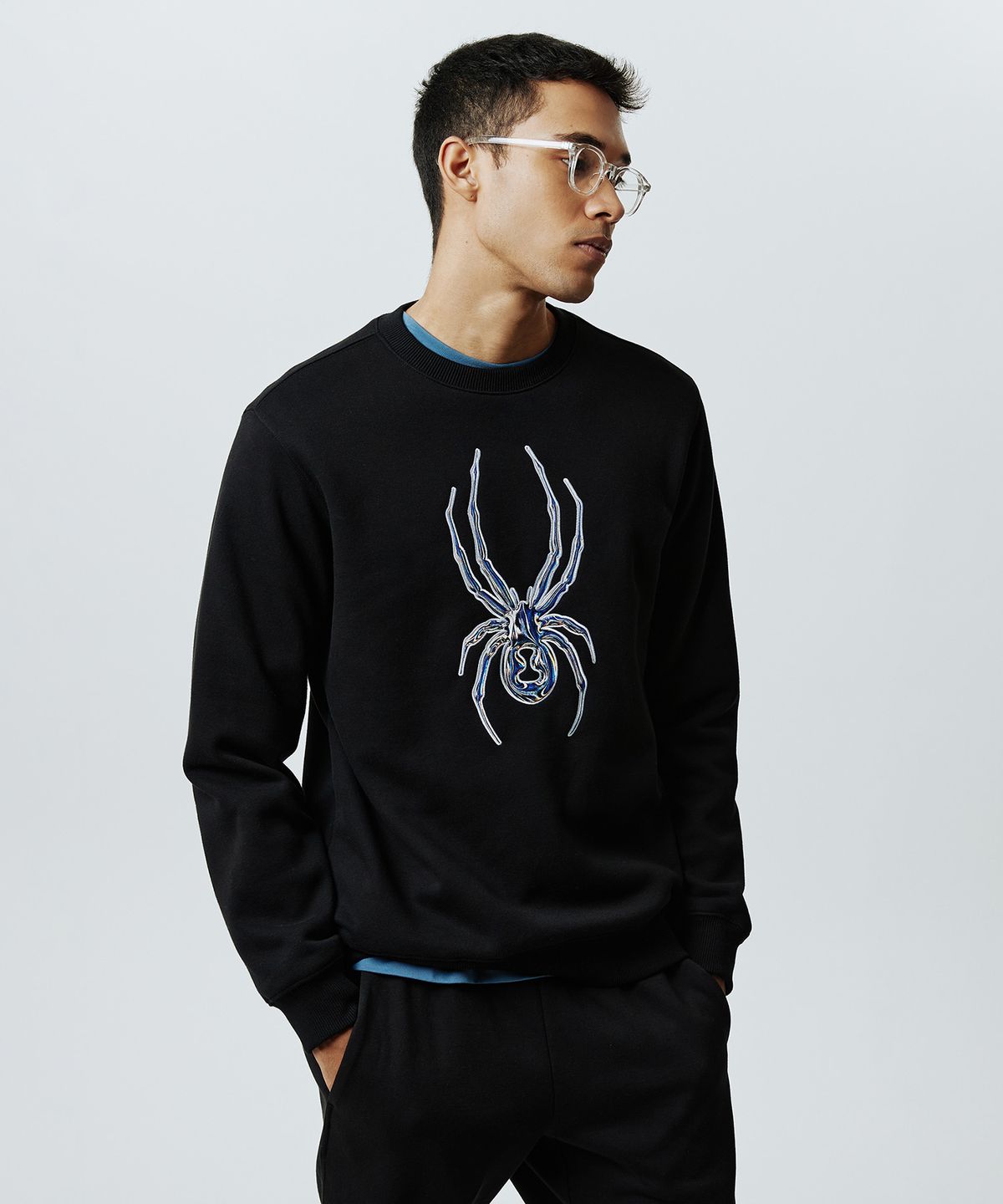 스파이더(SPYDER) 빅 거미 홀로그램 기모 맨투맨 SPIWCNRL303UBLK