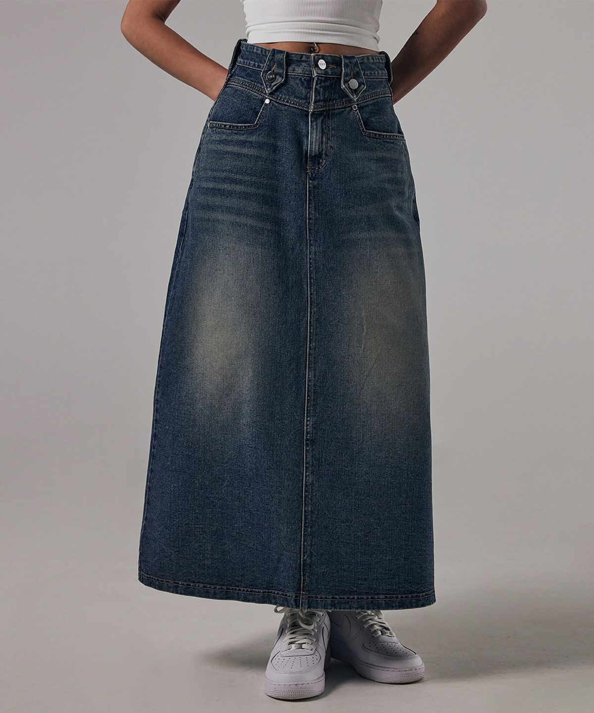 트리밍버드(TREEMINGBIRD) Front Yoke Denim Long Skirt [ Dark Blue ]