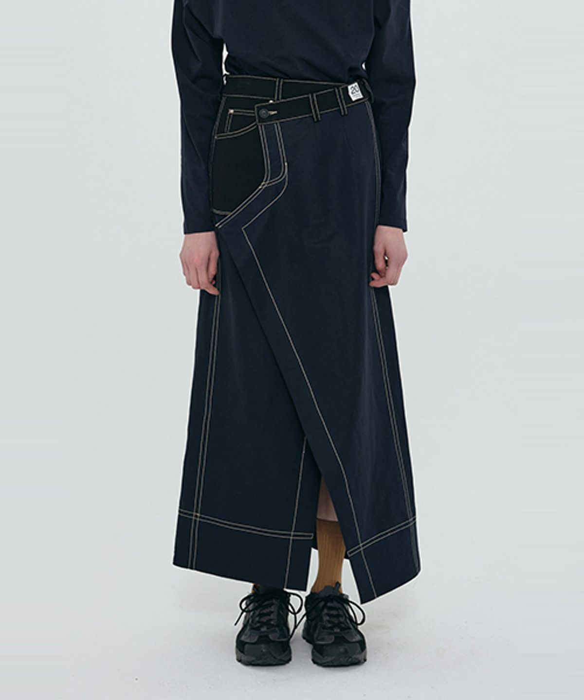 래코드(RECODE) Pants Detail Overlap Skirt_RQKAS24535NYX