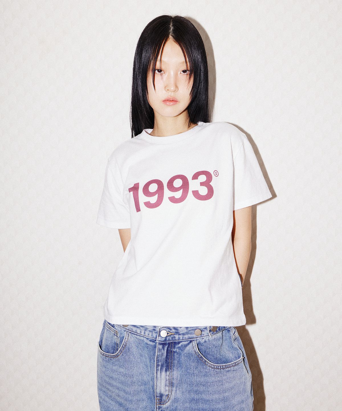 1993스튜디오(1993STUDIO) 1993 빅로고 우먼 레귤러핏 티셔츠_화이트