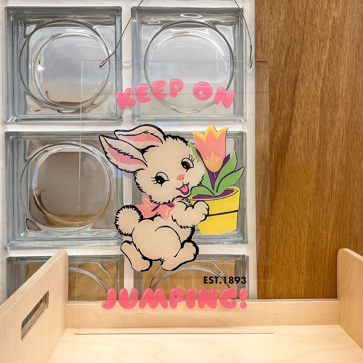 멜팅스튜디오(MELTING STUDIO) 키치 하이라이트, 아크릴 포스터 / 3. Keep on jumping