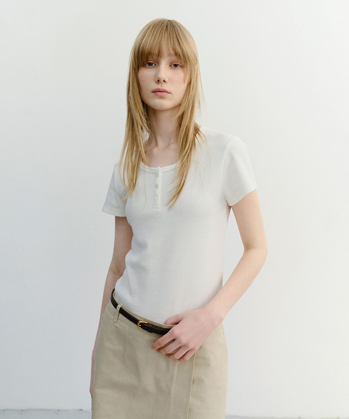 던스트(DUNST) CLASSIC SCOOP NECK TOP_UDTS6B222_IVORY