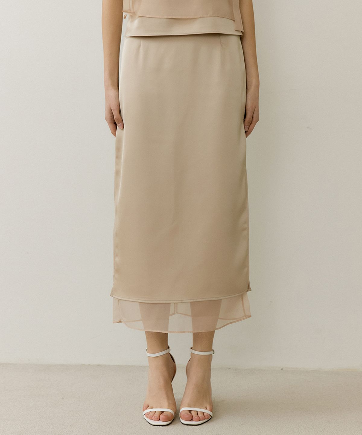 리올그(REORG) PETAL LAYERED LONG SKIRT CHAMPAGNE GOLD
