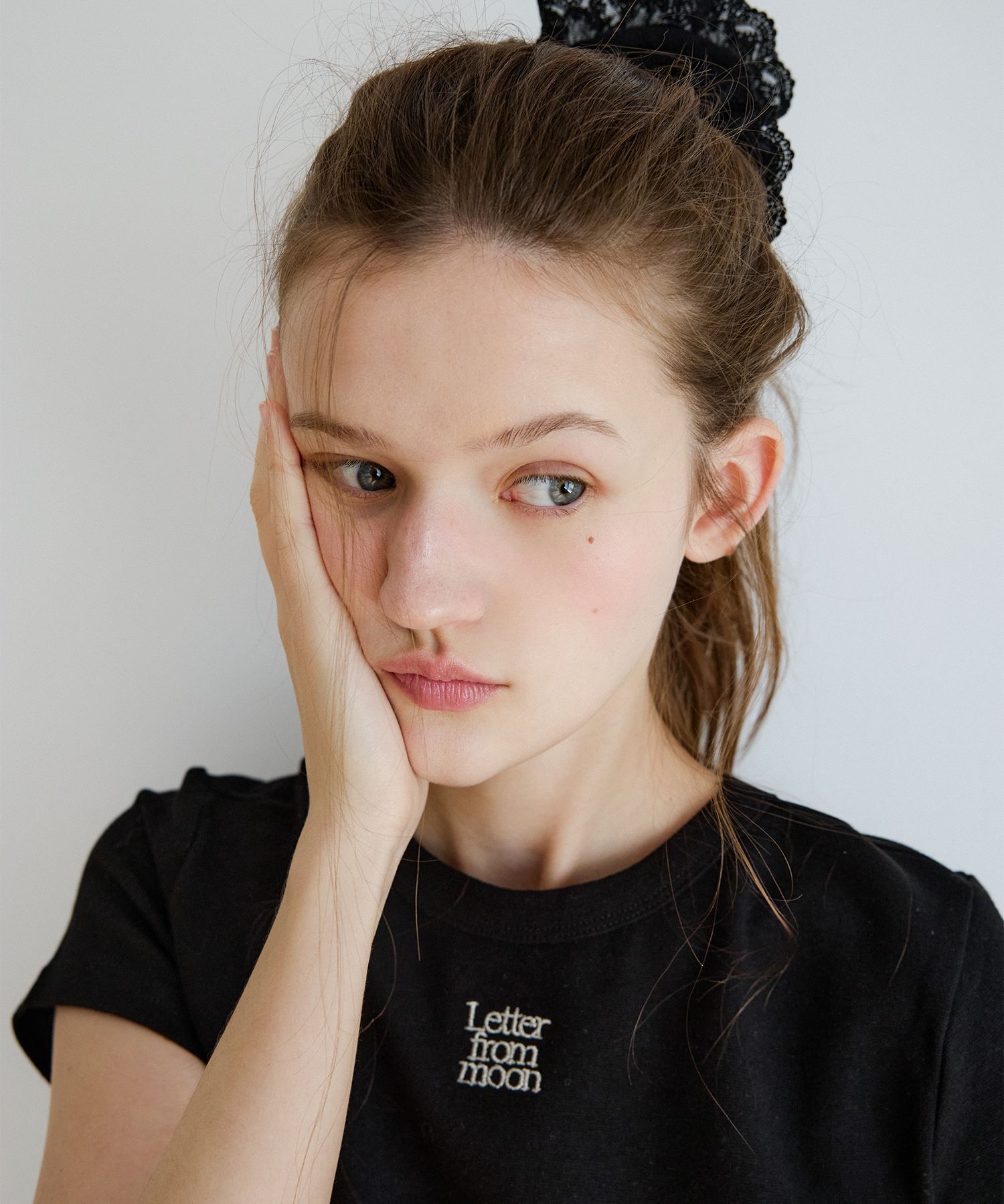 ☆LETTER FROM MOON☆ Logo silver embroidered slim fit t-shir MUSINSA | LETTER FROM MOON Logo Silver Embroidery Slim Fit T