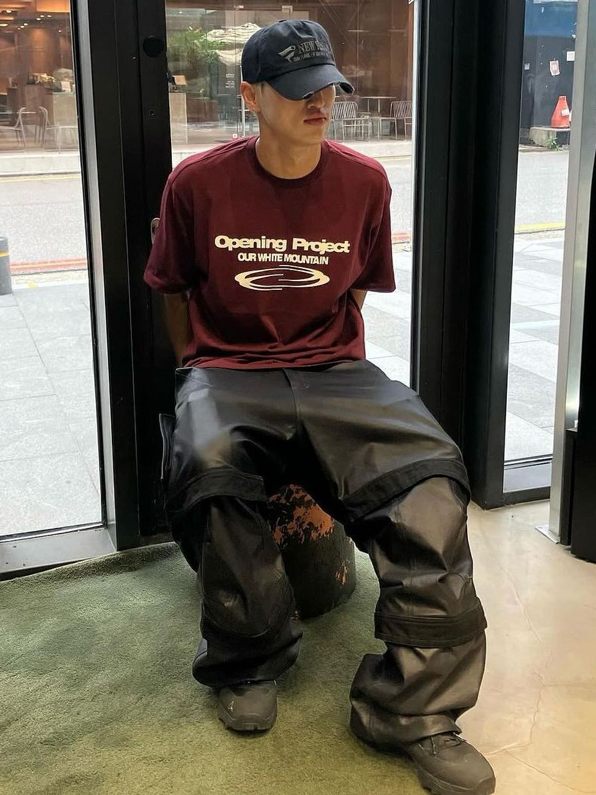오프닝프로젝트(OPENING PROJECT) Identity T Shirt - Burgundy