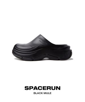 스페이스런 블랙 뮬