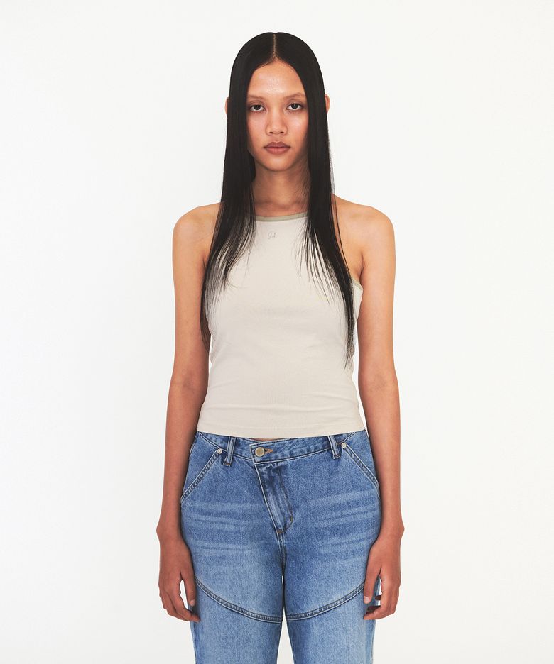 UNBALANCE SLEEVELESS TOP (light khaki)
