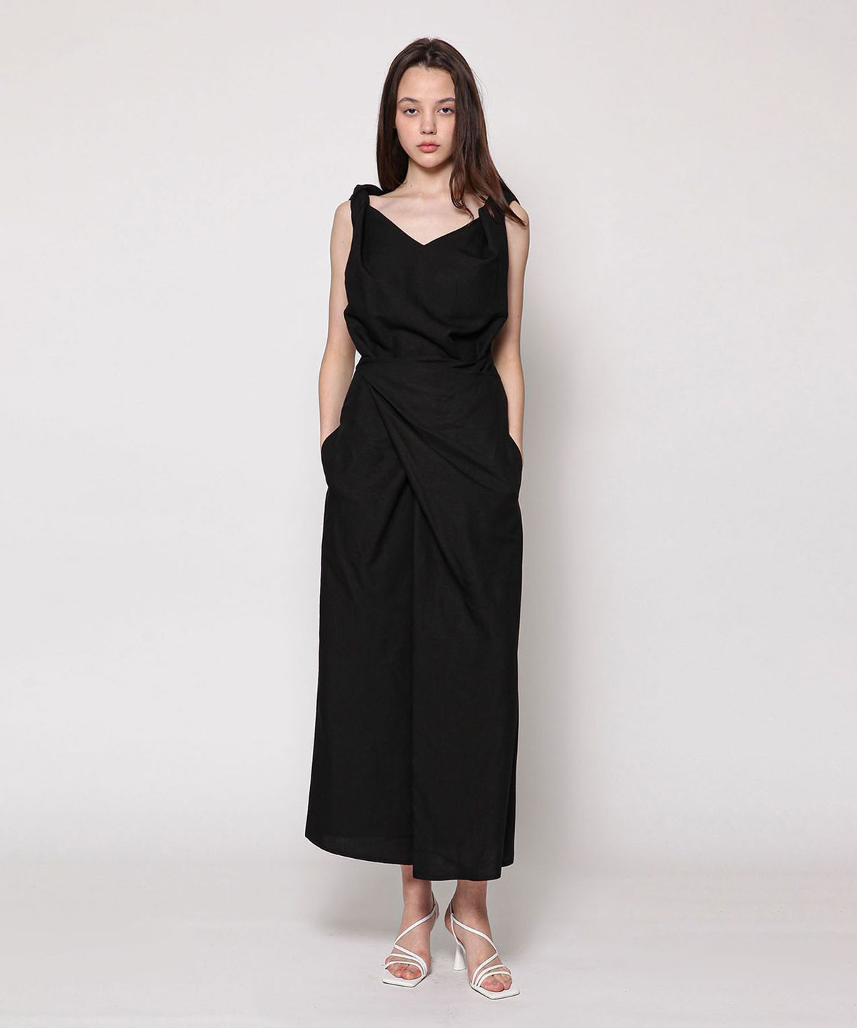 세컨드 아르무아(02ARMOIRE) Aida Dress _ Black