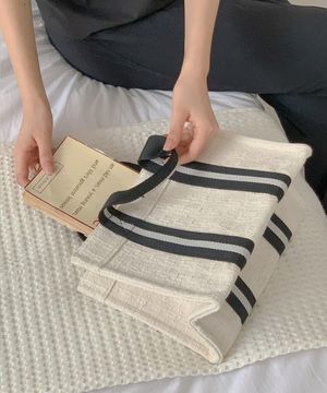 book tote bag 008 tweed ivory