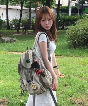 럭색 미니 라이트베이지