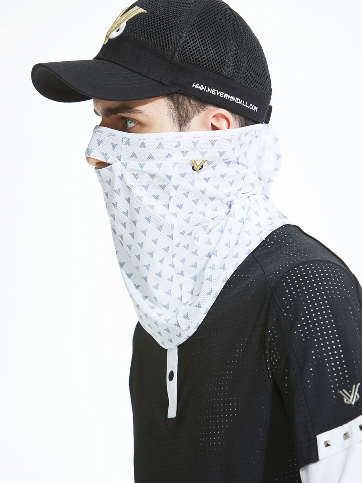 네버마인드올(NEVERMINDALL) UV-CUT 페이스&넥 쿨러 (MENS)_NU00EAC605WH