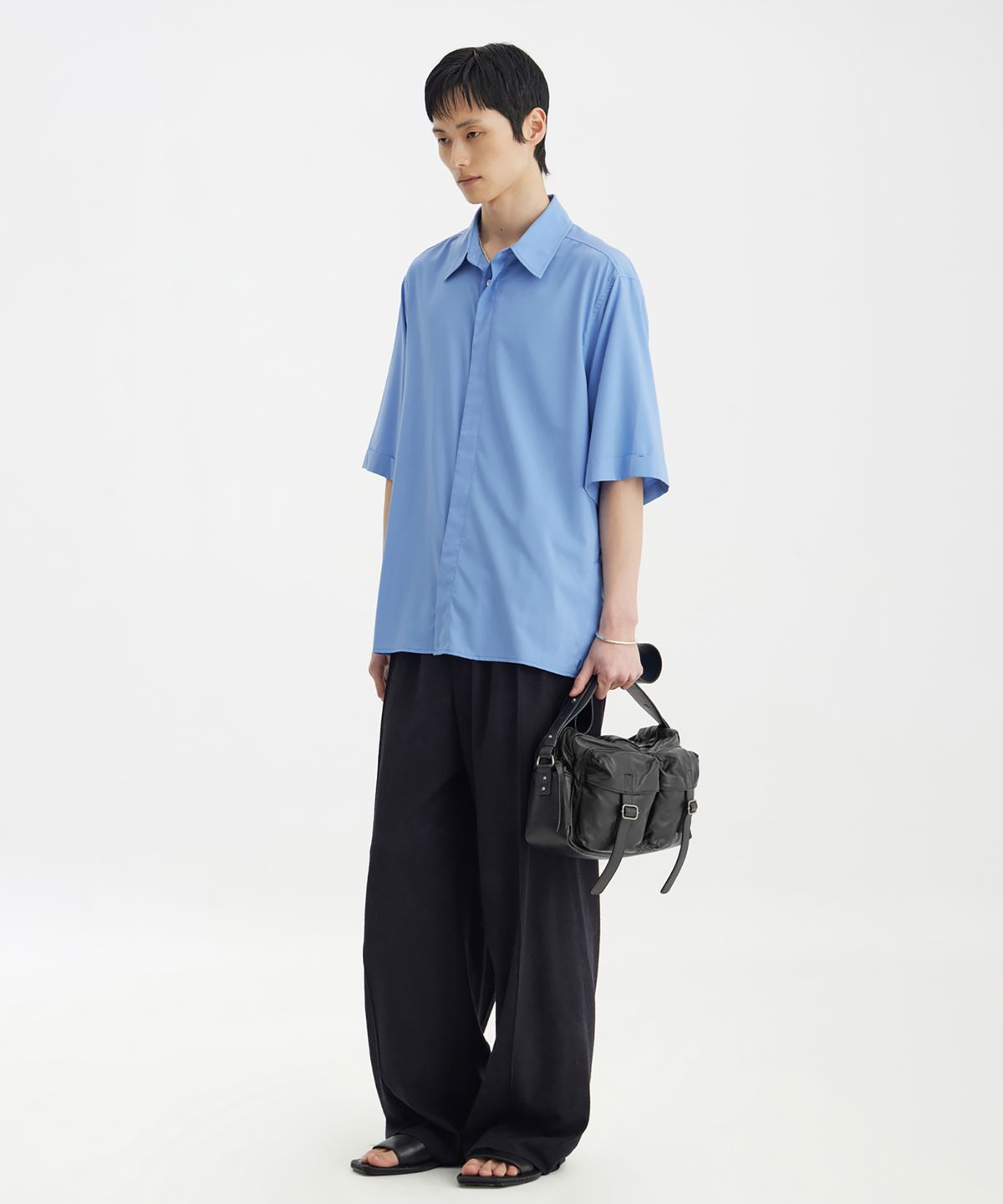 유스(YOUTH) Side-Slit Half Shirt - Sax Blue