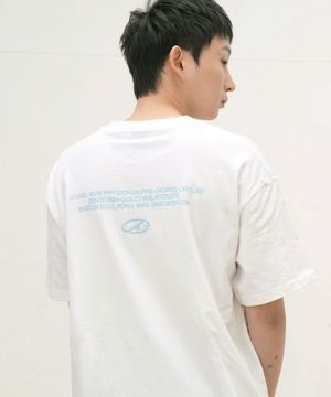 카멜 CW 로고 반팔티셔츠(화이트)