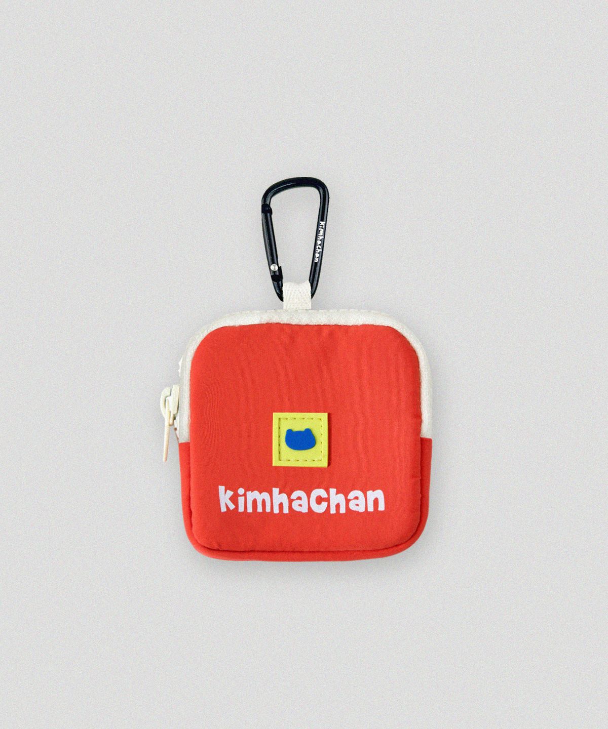 김하찬(KIMHACHAN) 김하찬 풉파우치