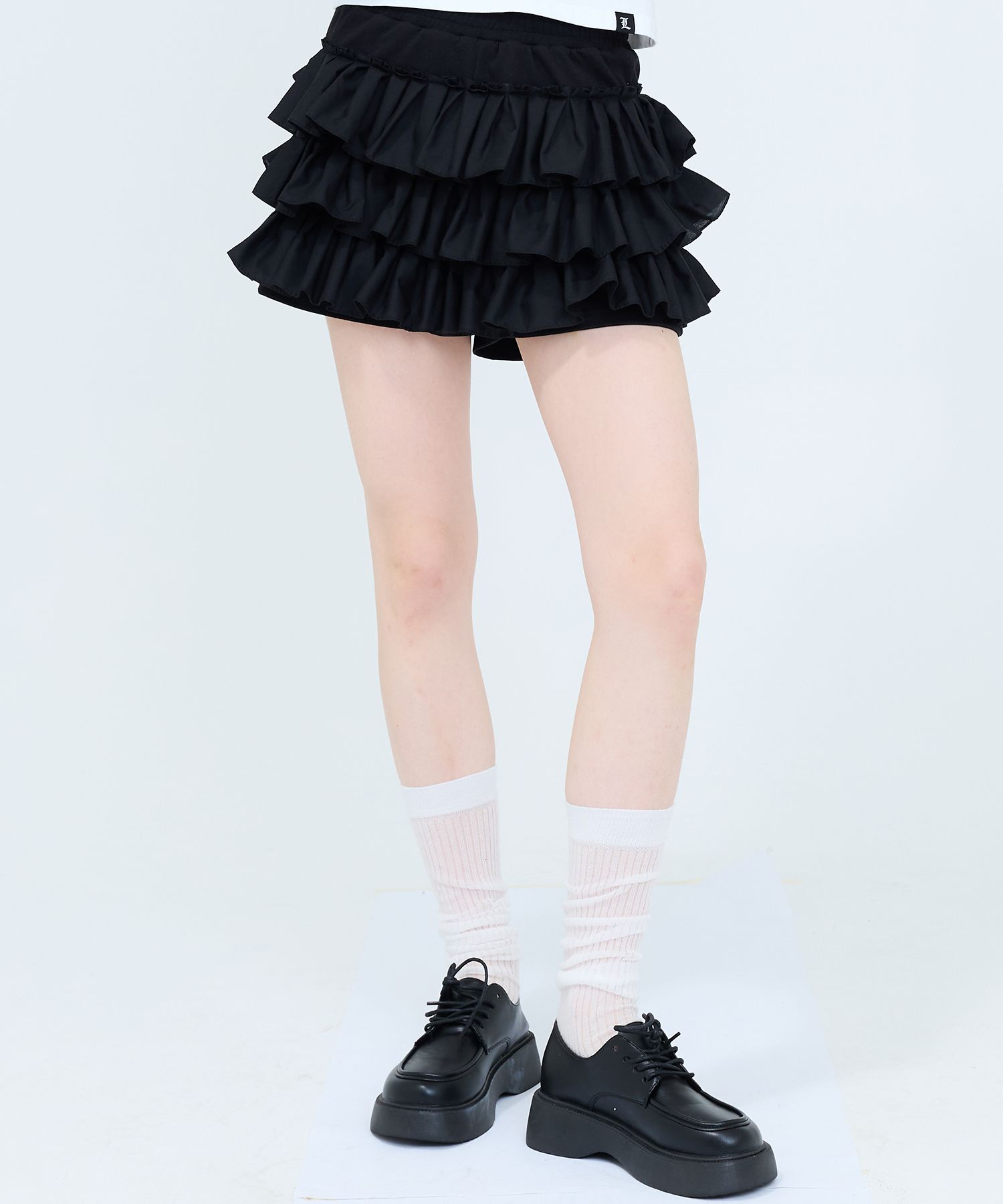 LUV IS TRUE★韓国★人気★RT FRILL PANTS 2色 パンツ MUSINSA | LUV IS TRUE RT FRILL PANTS(BLACK)