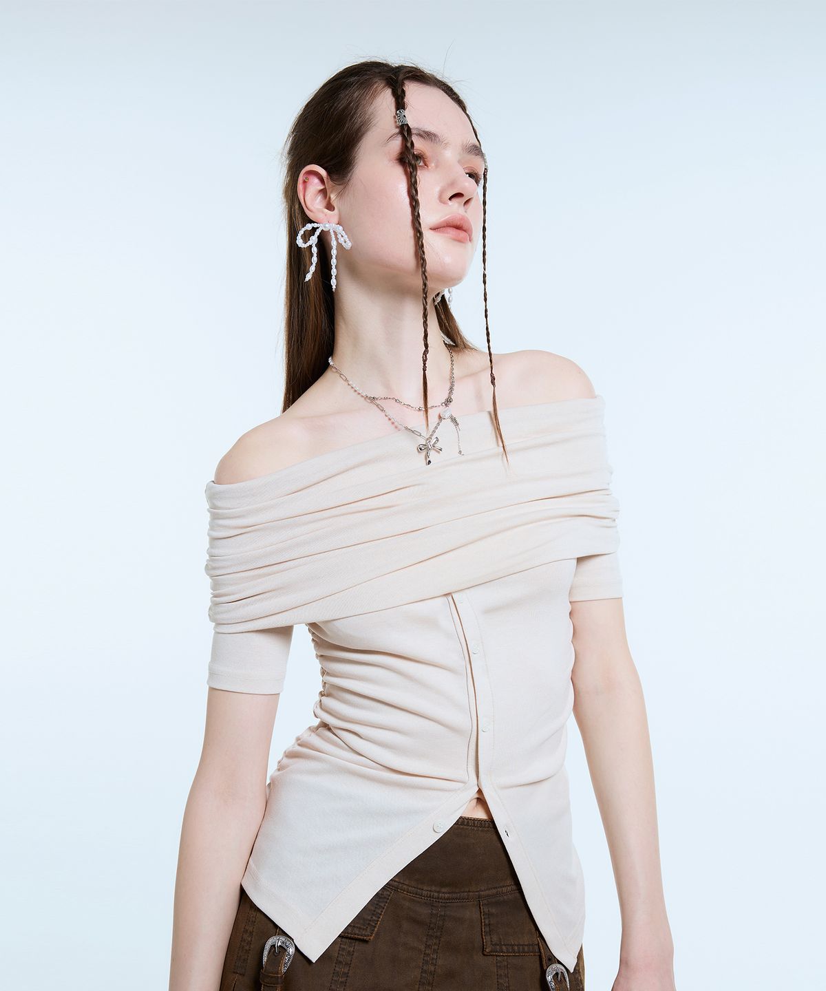 라티젠(LARTIGENT) L11 SHIRRING HALF TOP(CREAM)
