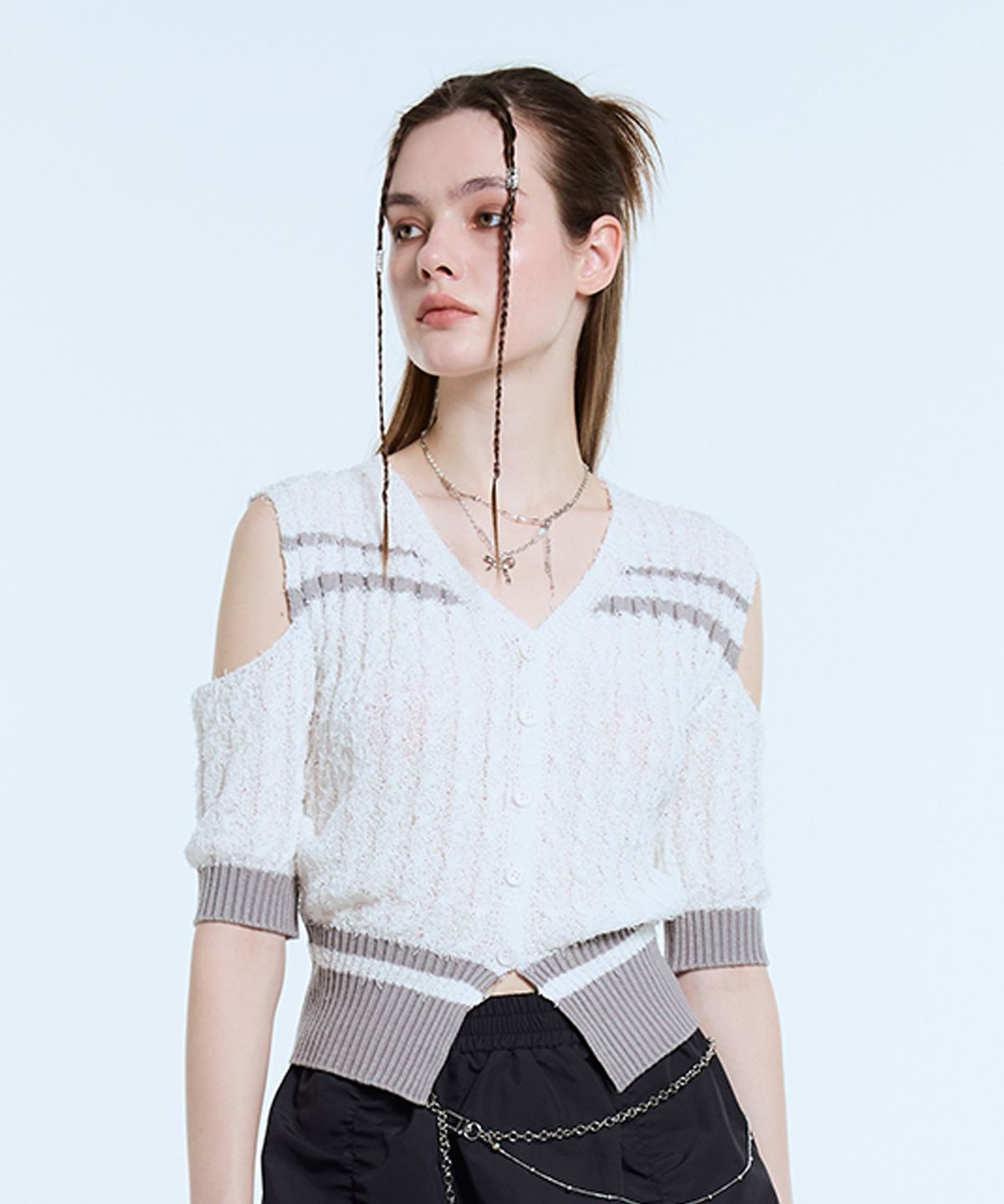 라티젠(LARTIGENT) L11 OFF SHOULDER KNIT(WHITE)