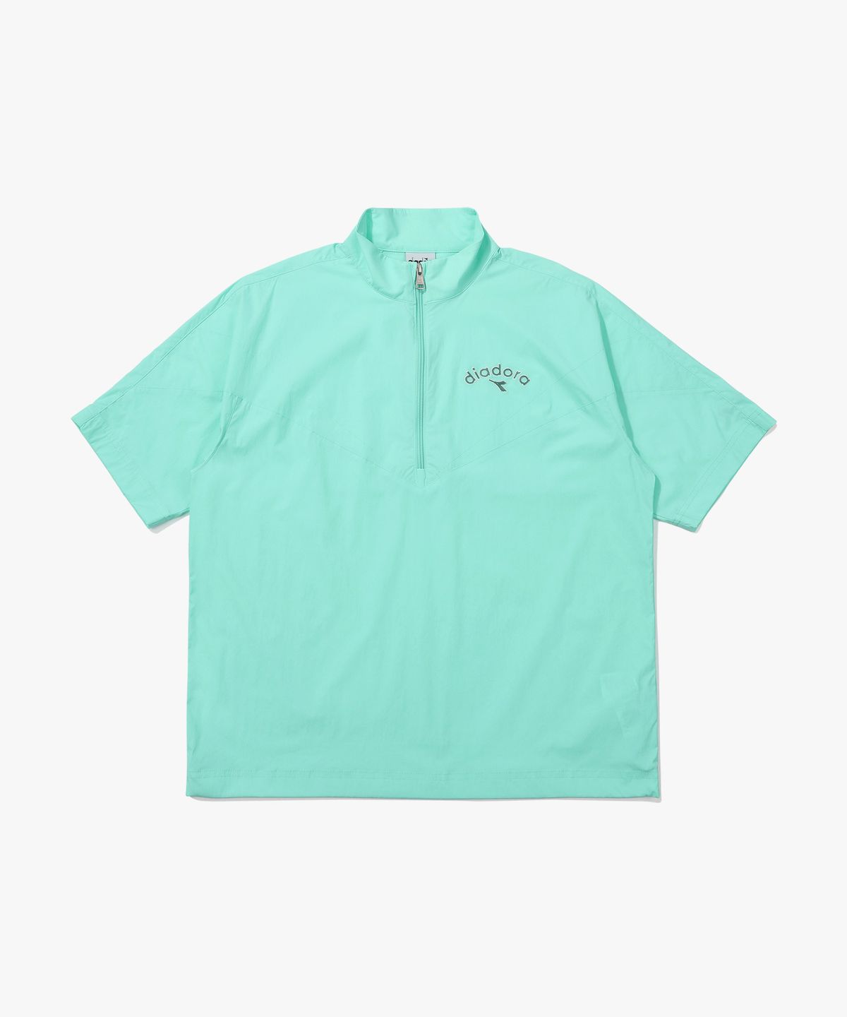 디아도라(diadora) 컴피 우븐 반팔 아노락 MINT