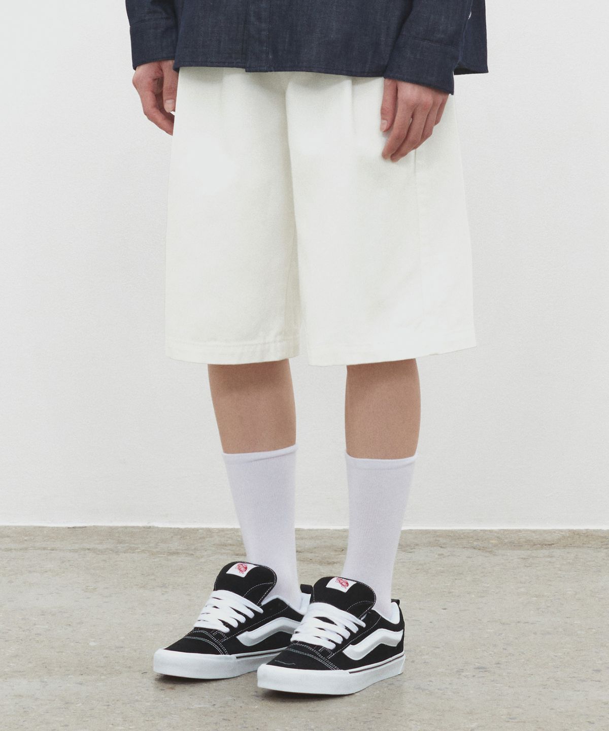 데케트(DECET) Cotton 2Pleats Shorts DCPT041Ivory