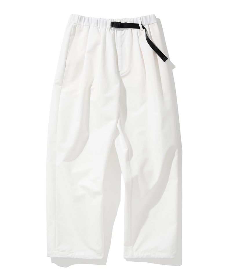 AE two tuck strap banding pants white