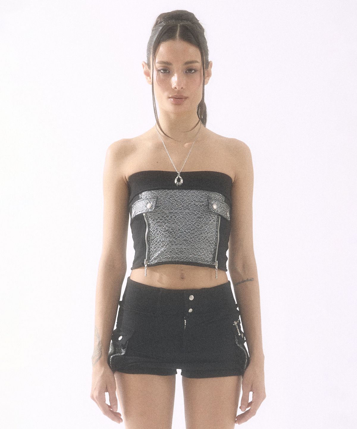 배디(BADEE) Zipper Sweat Sleeveless Black