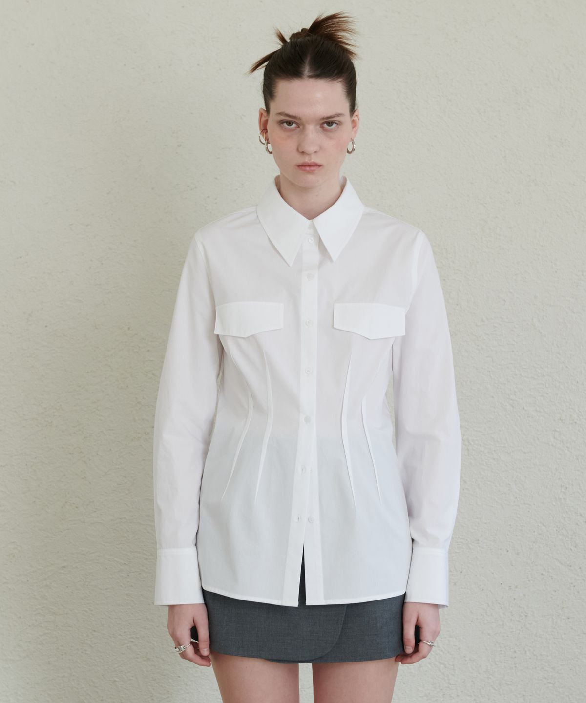 언뮤트(UNMUTE) OUT SEAM DETAIL SLIM SHIRTS(WHITE)
