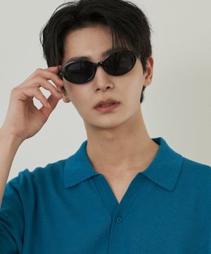 뉴 에센셜 아이웨어 [BLACK]